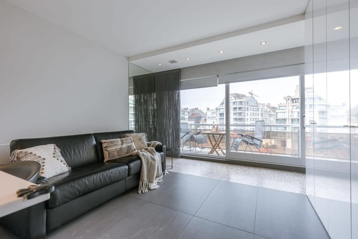 Modern Apartment In Centre Of Knokke Exterior foto